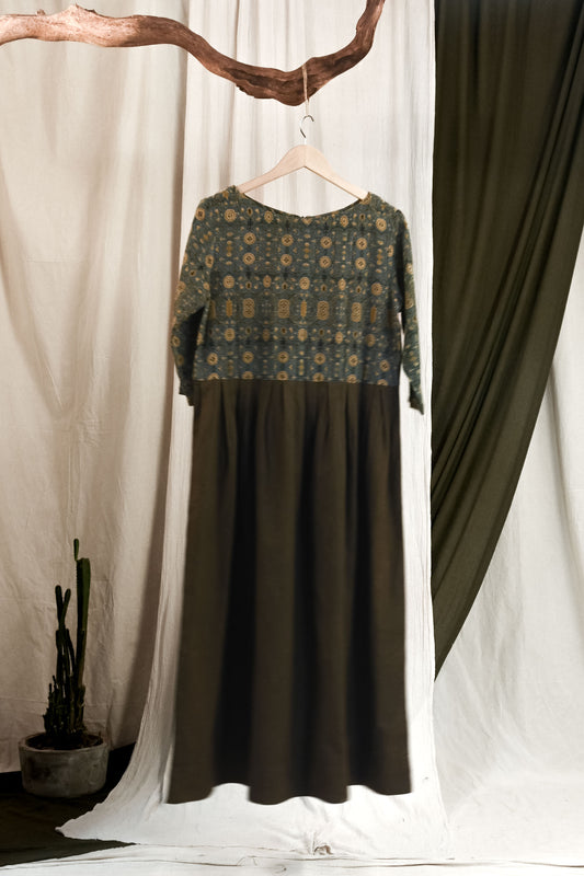 Pleated Dress - Ajrakh