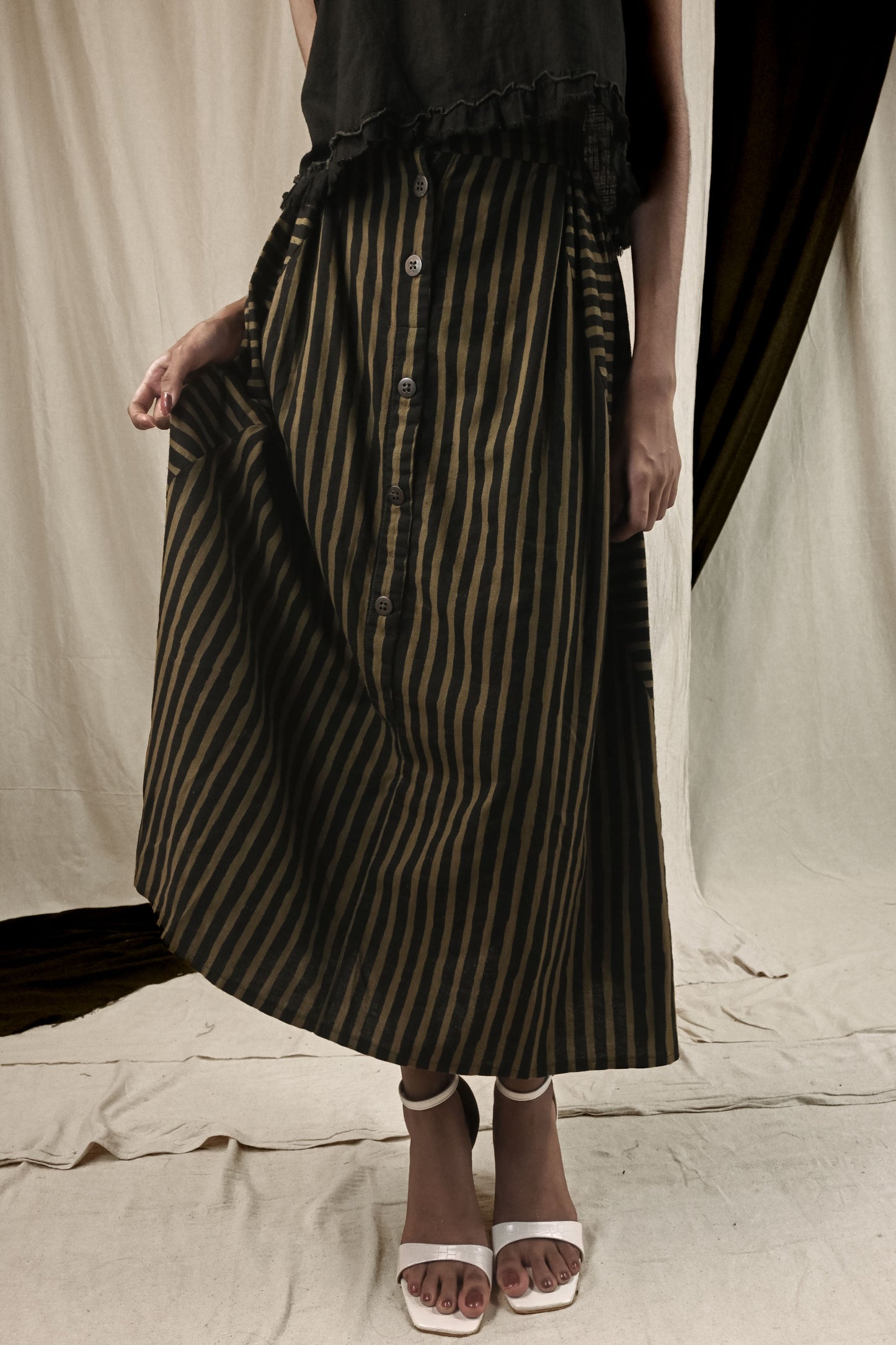 Meer Skirt - Black Stripe