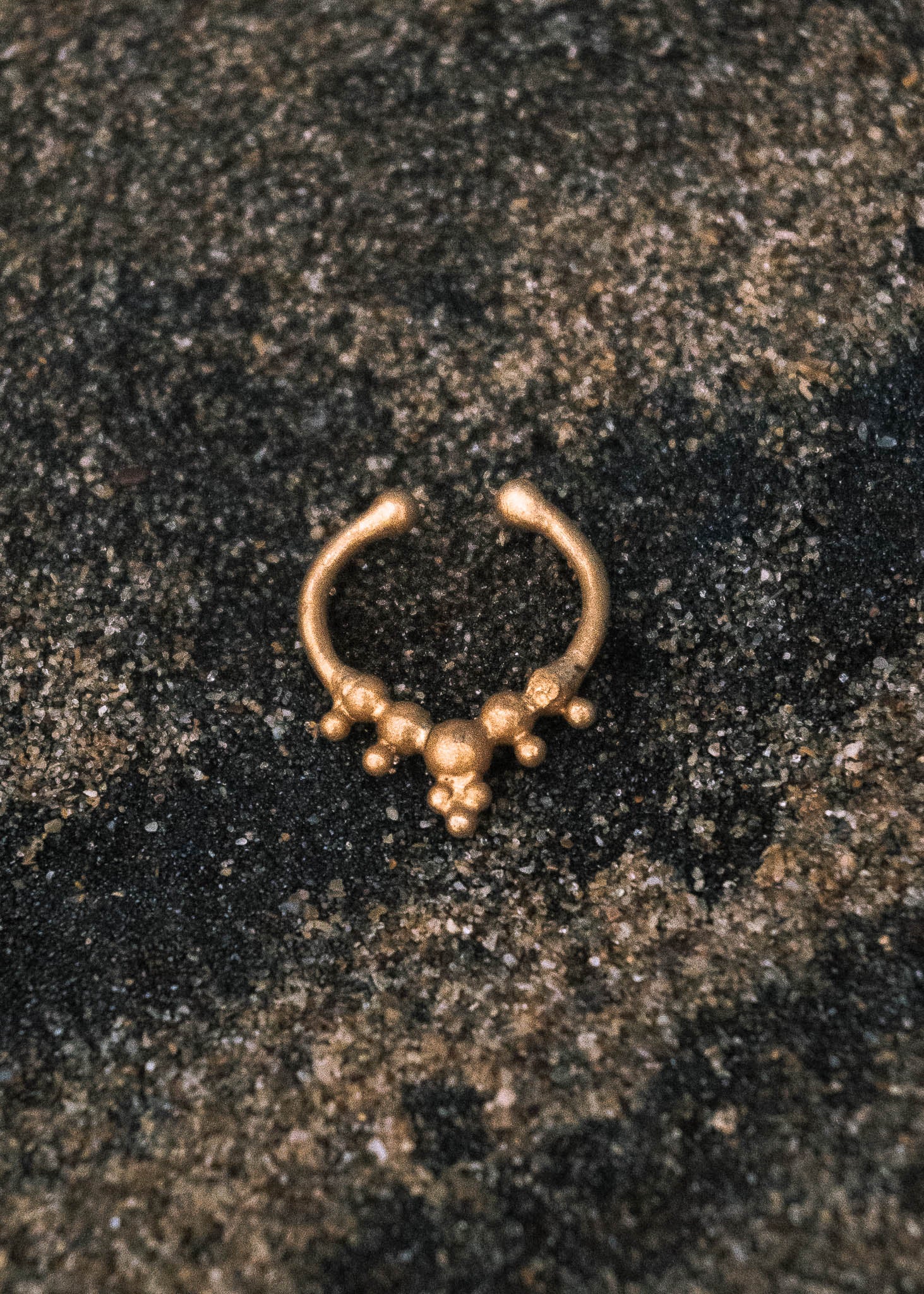 Bundi septum gold